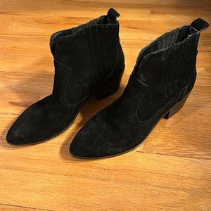 Steve Madden black suede booties